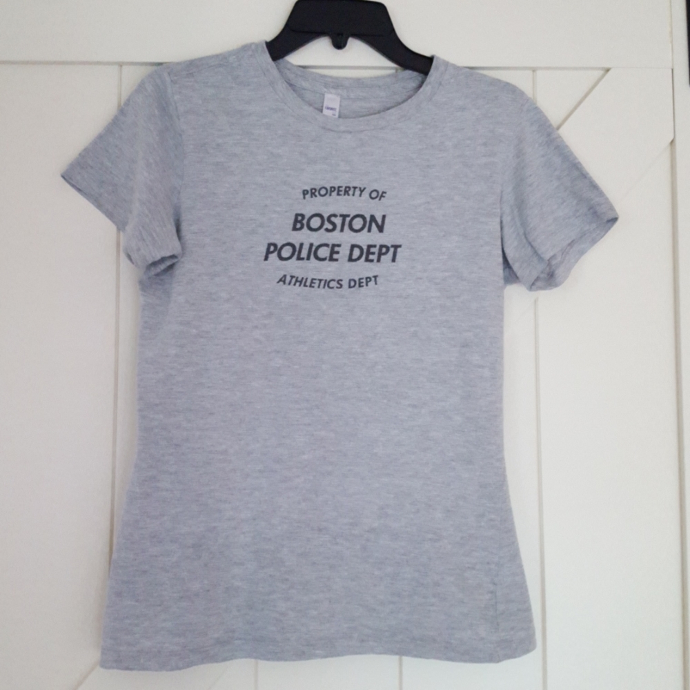 Women's "Jane Rizzoli" T Shirt
